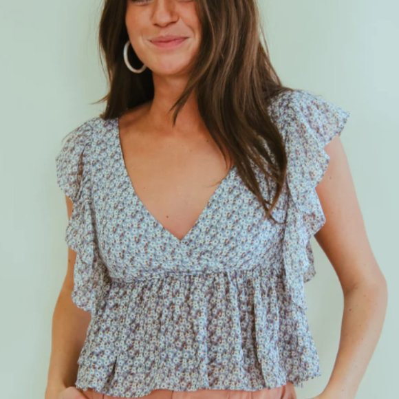 Floral Blouse Top - Picture 3 of 3